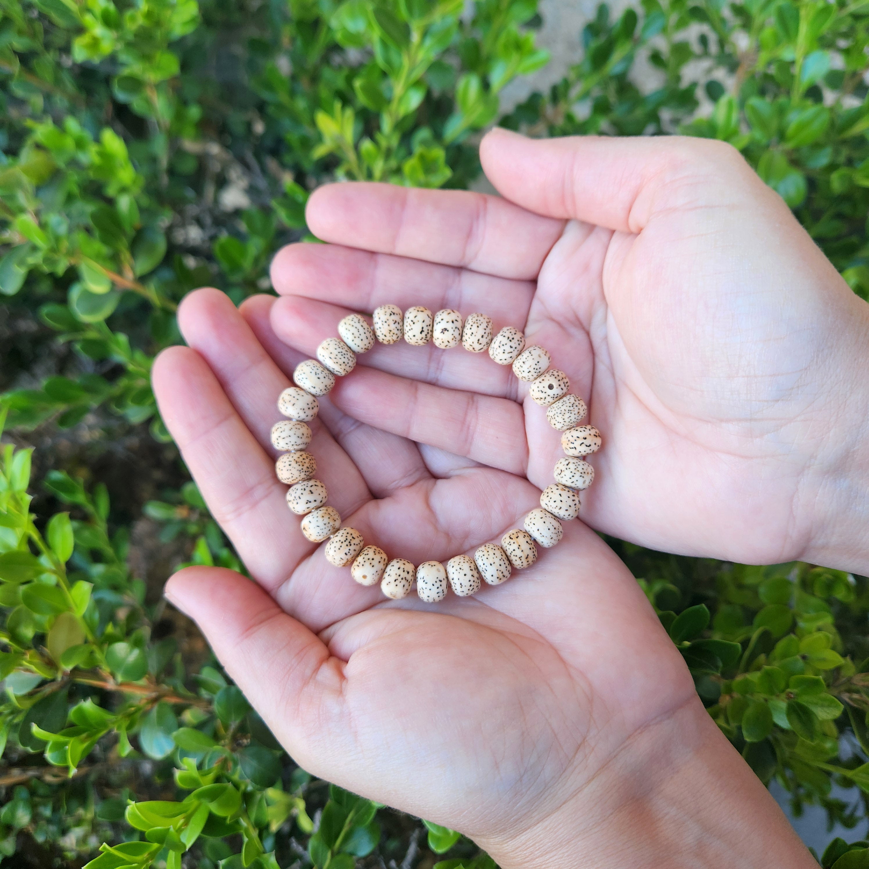 flower seed bracelet Lotus Flower Seed Bracelet – Yaknyetiretail